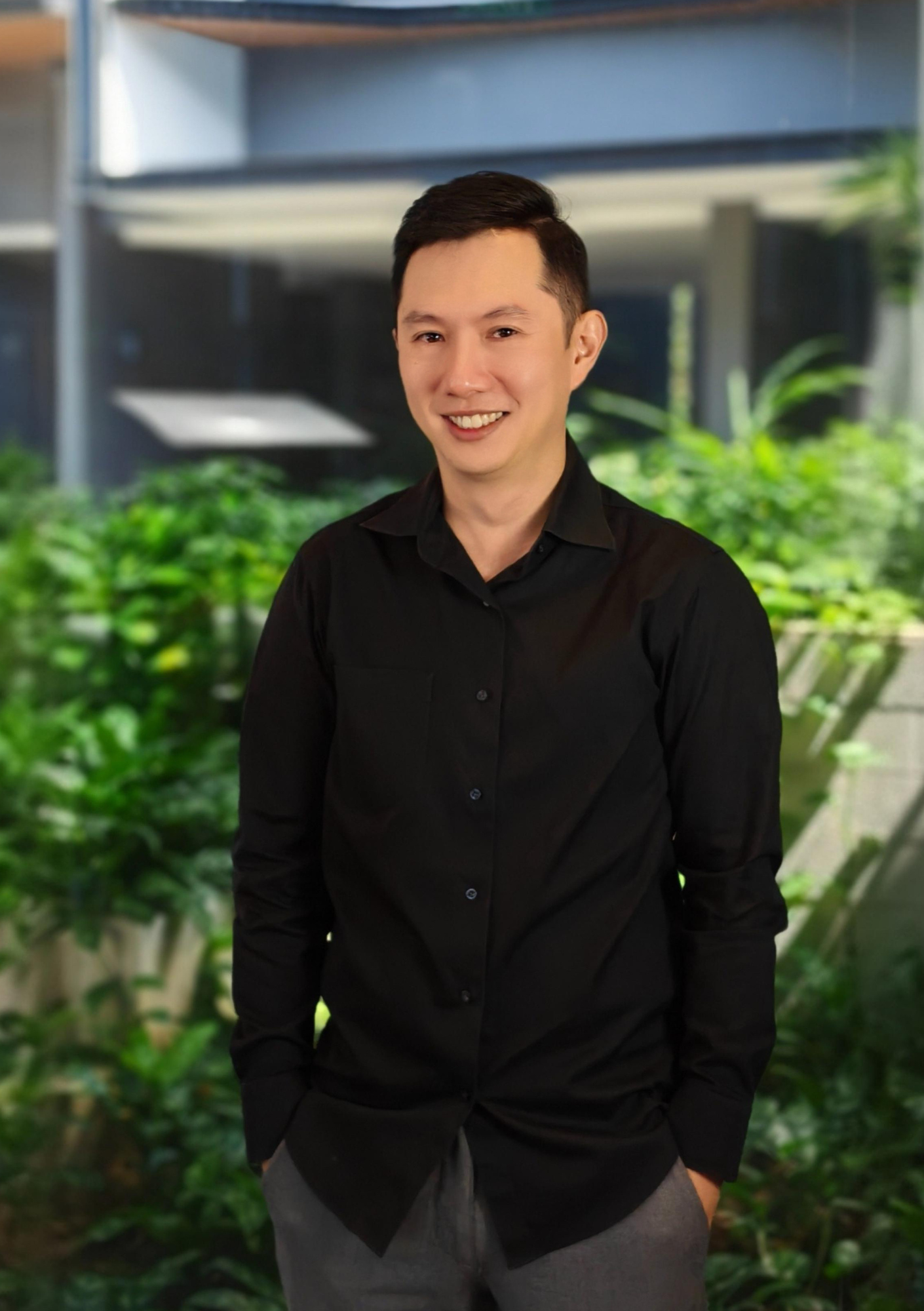 Dr Ee Tat Xin